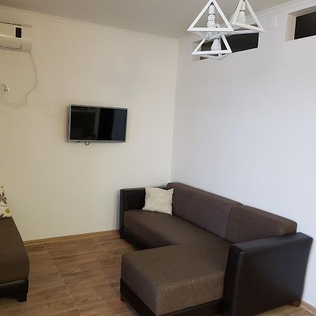 Batumi First Line Apartment Екстер'єр фото